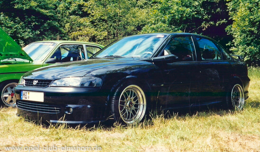 Kirchhorst-2001-0025-Vectra-B-i500