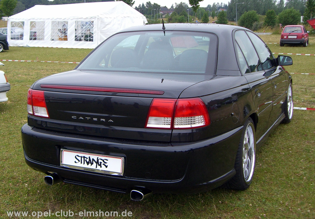 Gelsted-2008-0040-Omega-B-mit-Cadillac-Catera-Heck