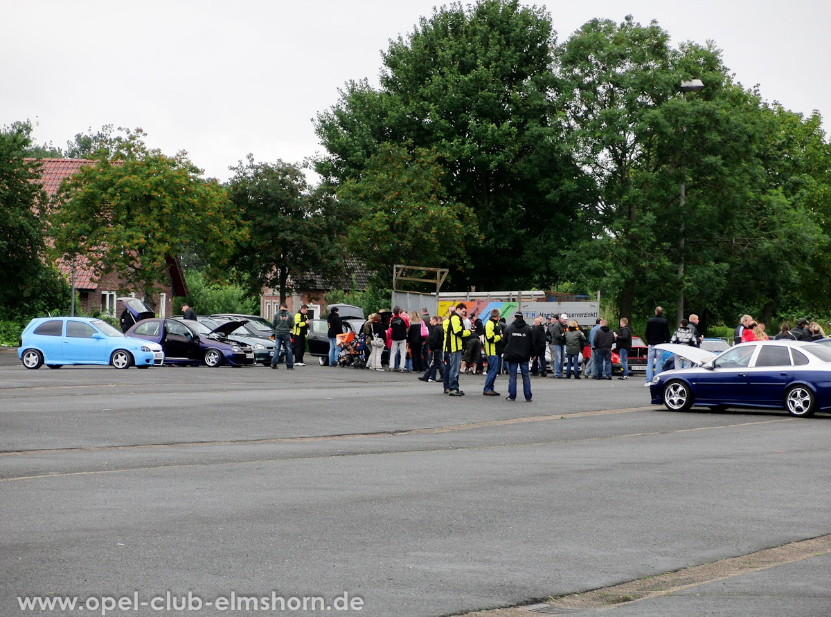 Brunsbuettel-2011-0042-Fahrzeugbewertungsplatz