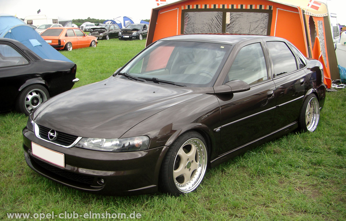 Hasenmoor-2011-0027-Vectra-B