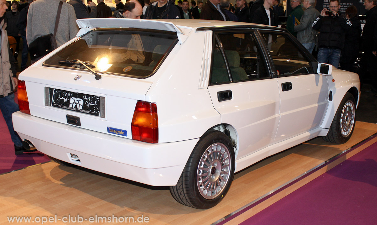 Messe-Bremen-2013-0128-Lancia-Delta-HF-Integrale