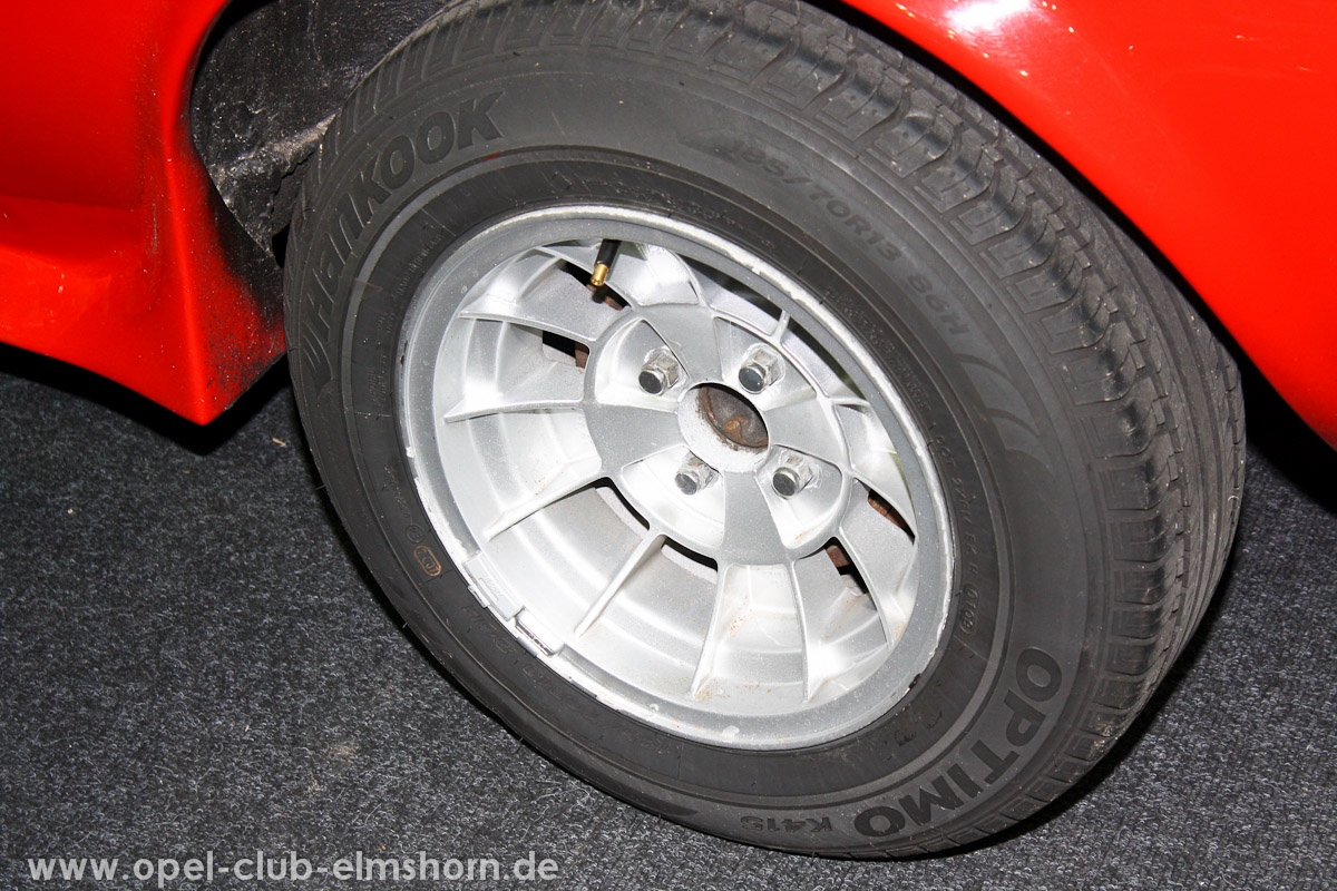 Messe-Bremen-2013-0186-Opel-GT