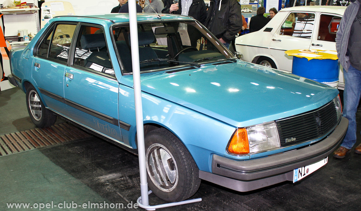 Messe-Bremen-2013-0199-Renault