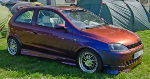 Lemwerder-2013-0113-Farbenspiel-am-Corsa-C