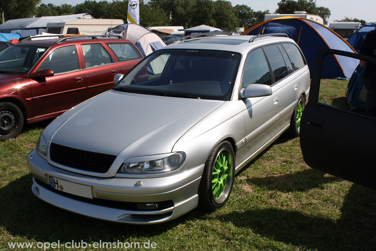 Lemwerder-2013-0154-Opel-Omega-B-Caravan