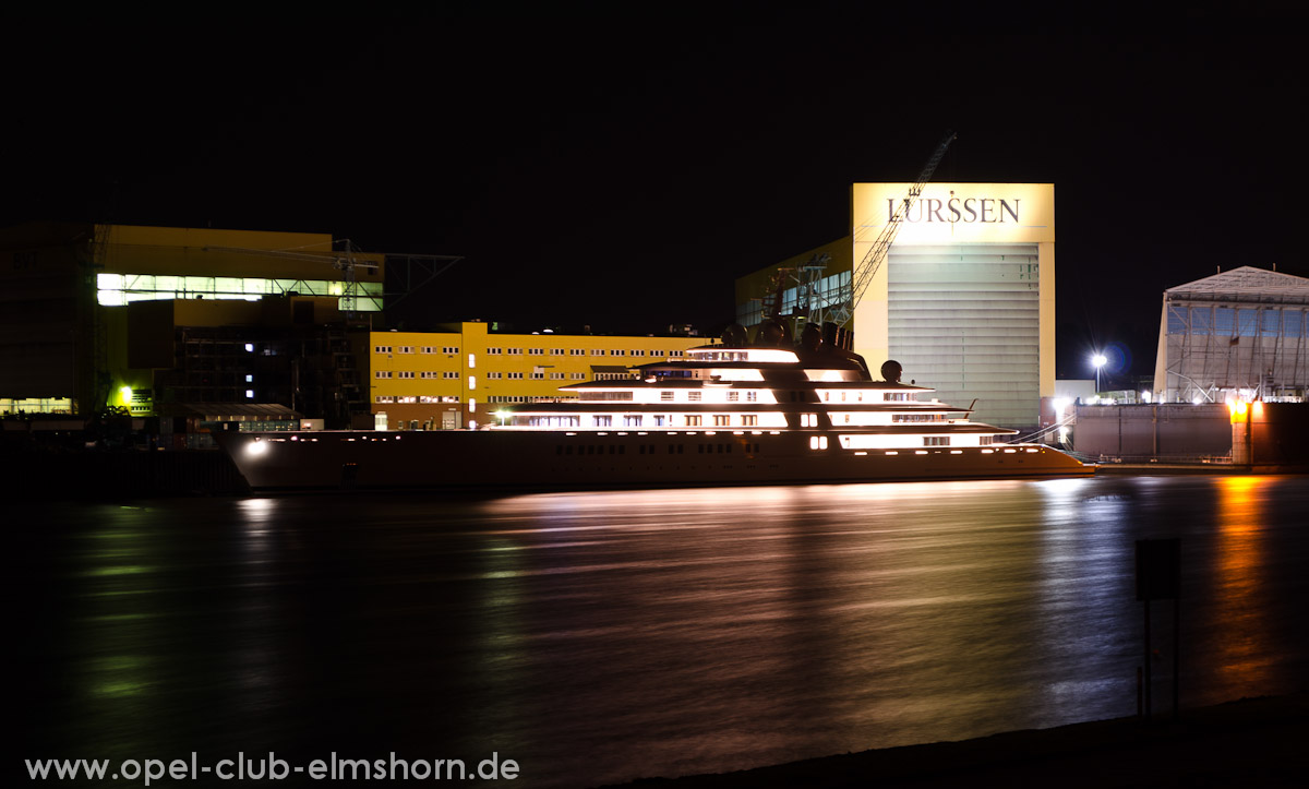 Lemwerder-2013-0164-Megayacht-Azzam