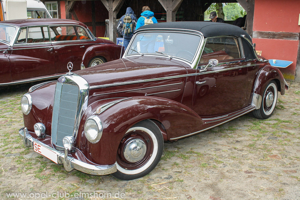 Rosengarten-2014-0041-Mercedes-220A-Cabrio