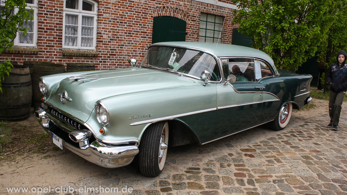 Rosengarten-2014-0104-Oldsmobile-Rocket-88-Holiday-