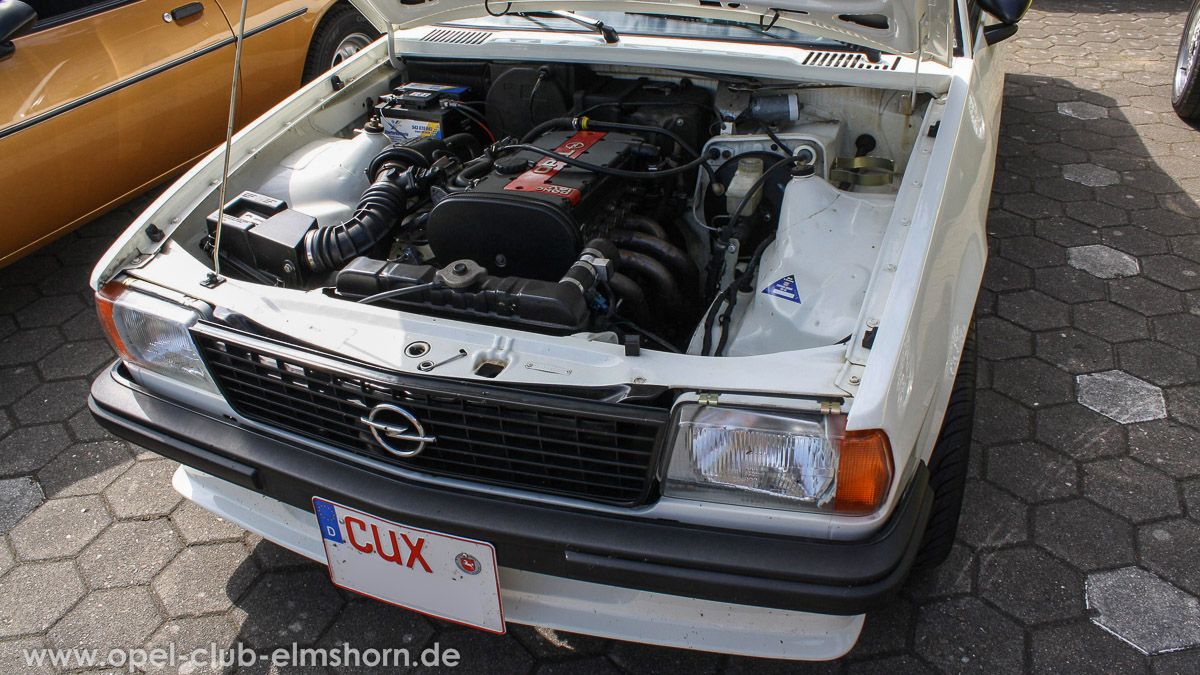 Wedel-2014-0030-Opel-Ascona-B-Sport-Motorraum
