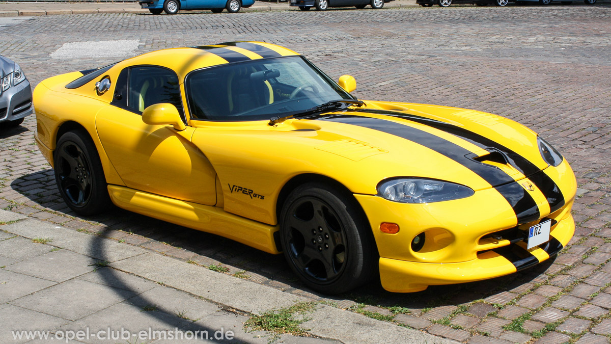 Hamburg-2014-0109-Dodge-Viper