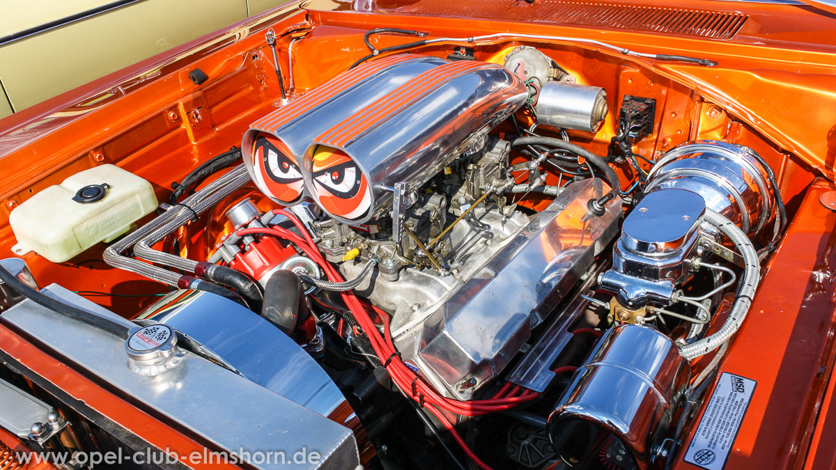 Street-Mag-Show-Hamburg-2014-0002-Plymouth-Satellite