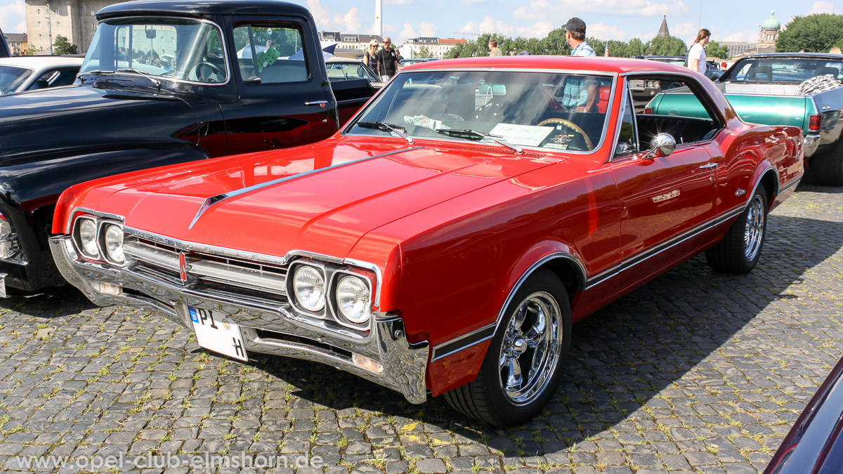 Street-Mag-Show-Hamburg-2014-0120-Oldsmobile-Cutlass