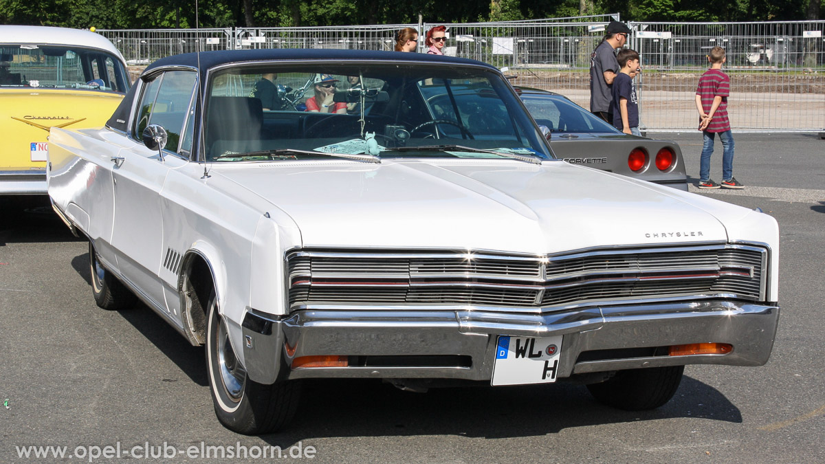 Street-Mag-Show-Hamburg-2014-0175-Chrysler-Newport