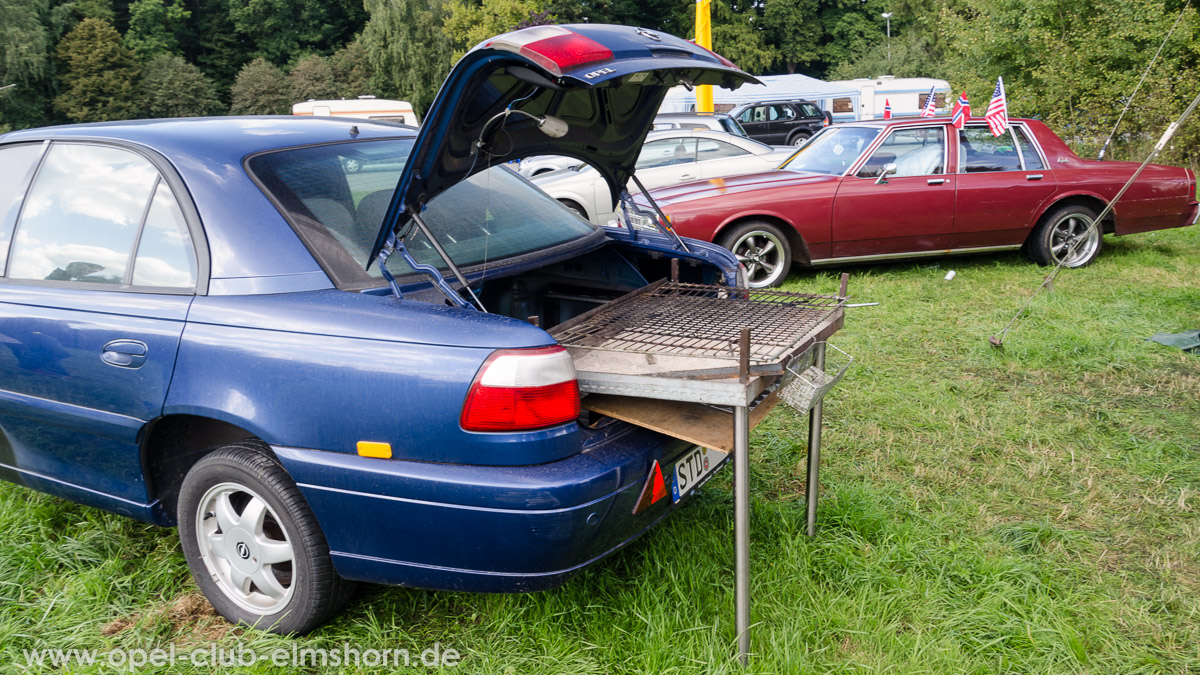 Zeven-2014-0041-Opel-Omega-B-Grillanhaenger