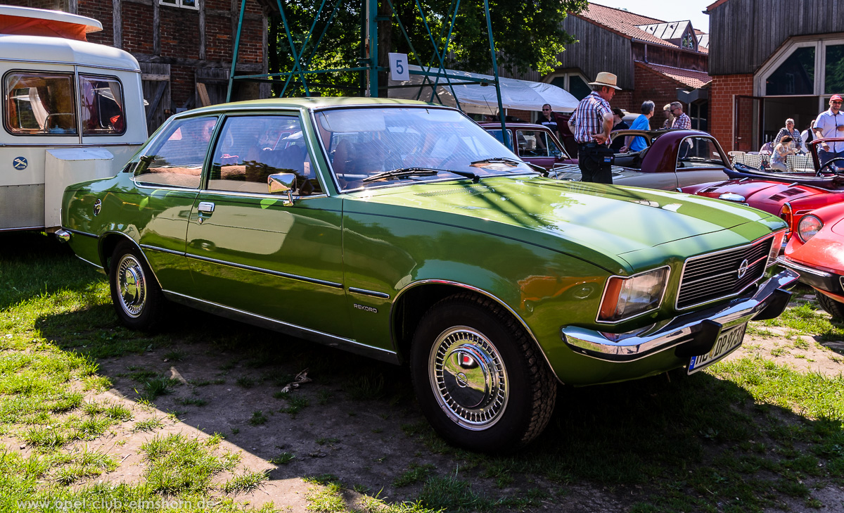 Oldtimertreffen-Rosengarten-Ehestorf-2016-20160605_104442-Opel-Rekord-D