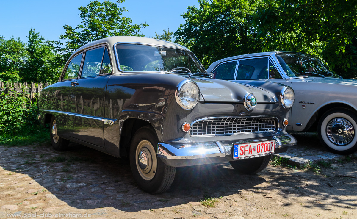 Oldtimertreffen-Rosengarten-Ehestorf-2016-20160605_110220-Ford-Taunus-12-M