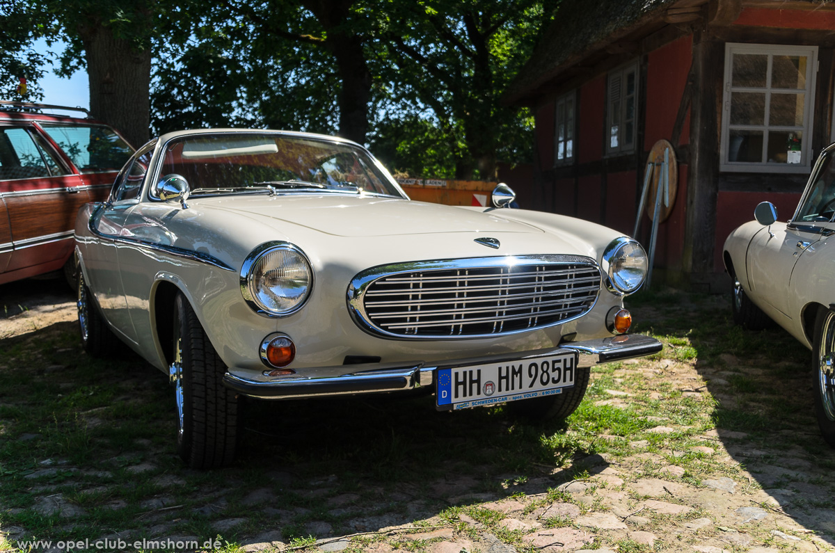 Oldtimertreffen-Rosengarten-Ehestorf-2016-20160605_113033-Volvo-P1800