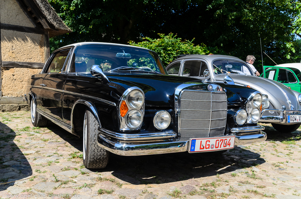 Oldtimertreffen-Rosengarten-Ehestorf-2016-20160605_113201-Mercedes-Benz-220SE