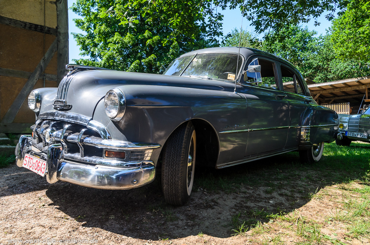 Oldtimertreffen-Rosengarten-Ehestorf-2016-20160605_114027-Pontiac-Torpedo-Silver-Streak