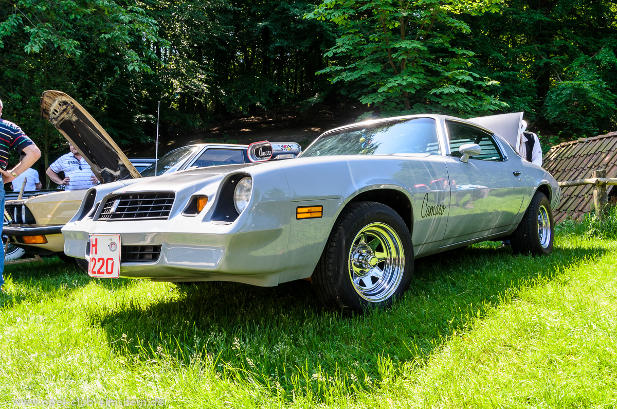 Oldtimertreffen-Rosengarten-Ehestorf-2016-20160605_115819-Chevrolet-Camaro