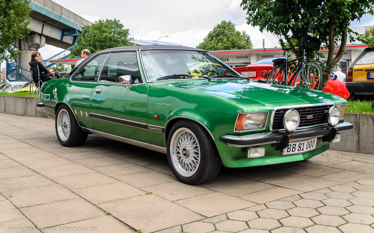 Altopeltreffen-Oldtimertankstelle-Hamburg-2016-20160709_112848-Opel-Commodore-B