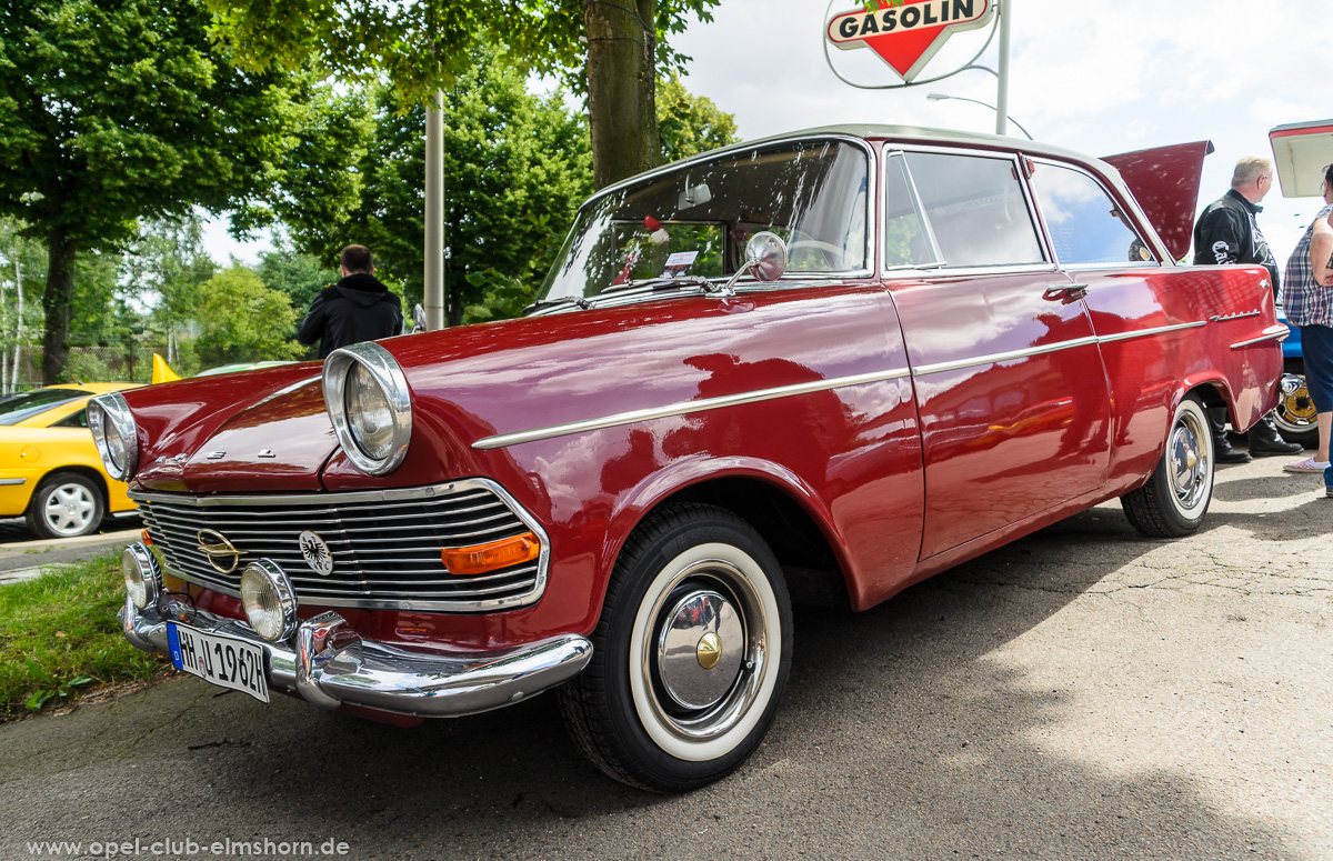 Altopeltreffen-Oldtimertankstelle-Hamburg-2016-20160709_115459-Opel-Rekord-P2