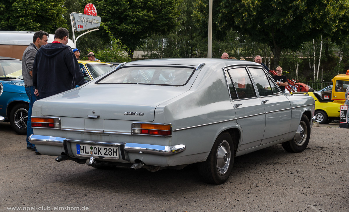 Altopeltreffen-Oldtimertankstelle-Hamburg-2016-20160709_120917-Opel-Admiral-B-ZDF-Coupé