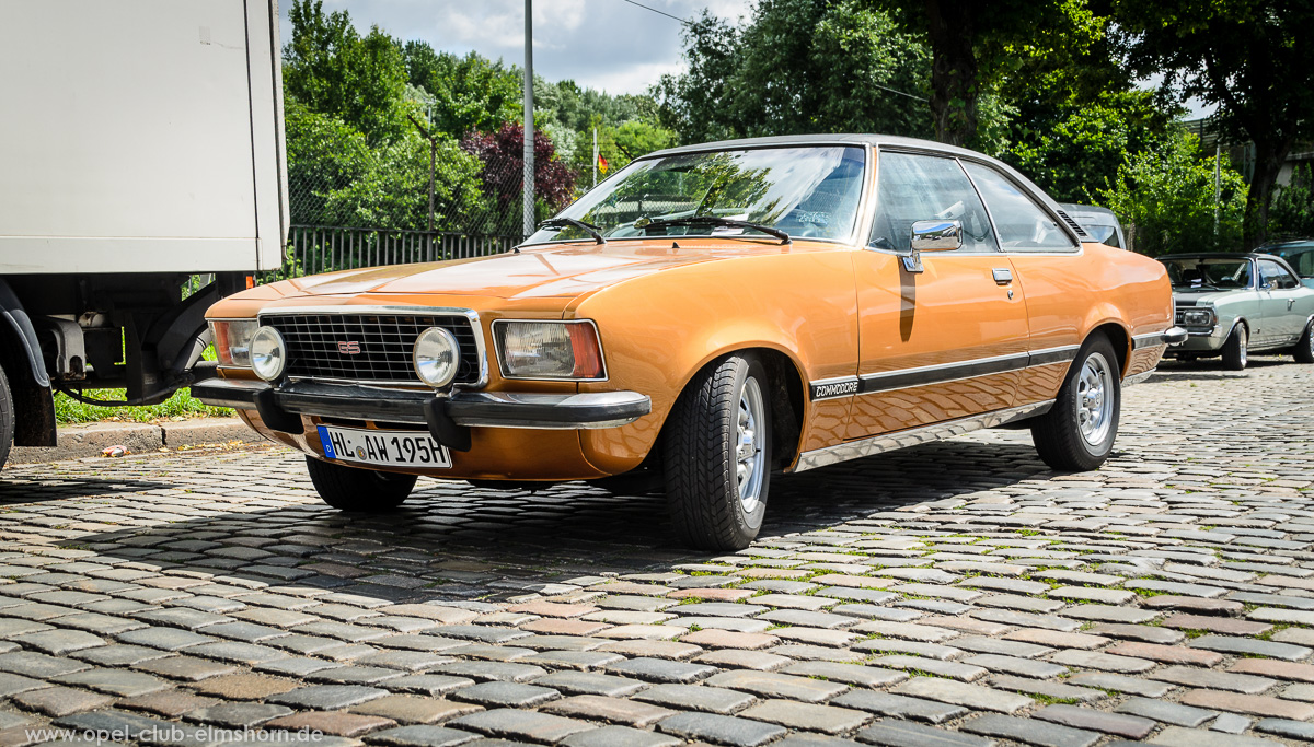 Altopeltreffen-Oldtimertankstelle-Hamburg-2016-20160709_121221-Opel-Commodore-B