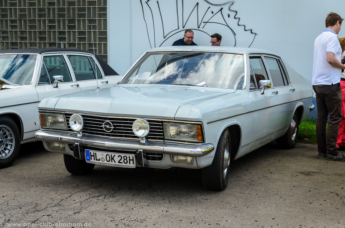 Altopeltreffen-Oldtimertankstelle-Hamburg-2016-20160709_121424-Opel-Admiral-B-ZDF-Coupé