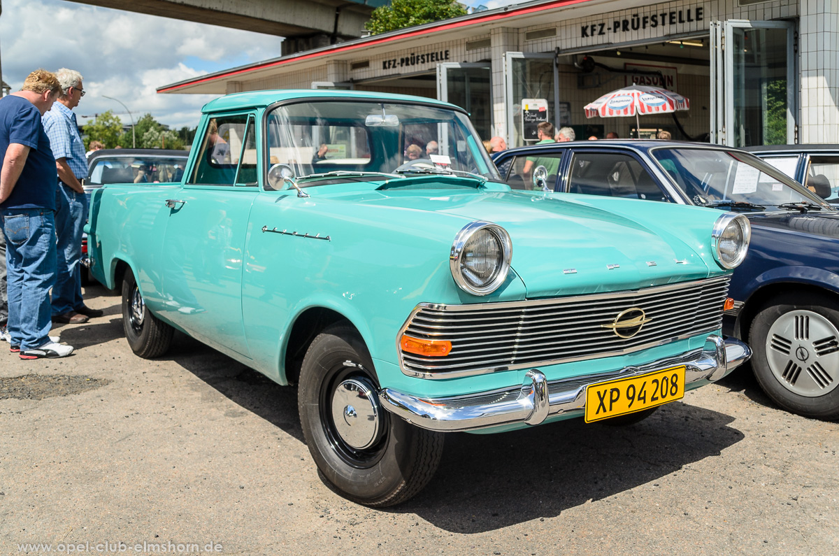 Altopeltreffen-Oldtimertankstelle-Hamburg-2016-20160709_131910-Opel-Rekord-P2-Pickup
