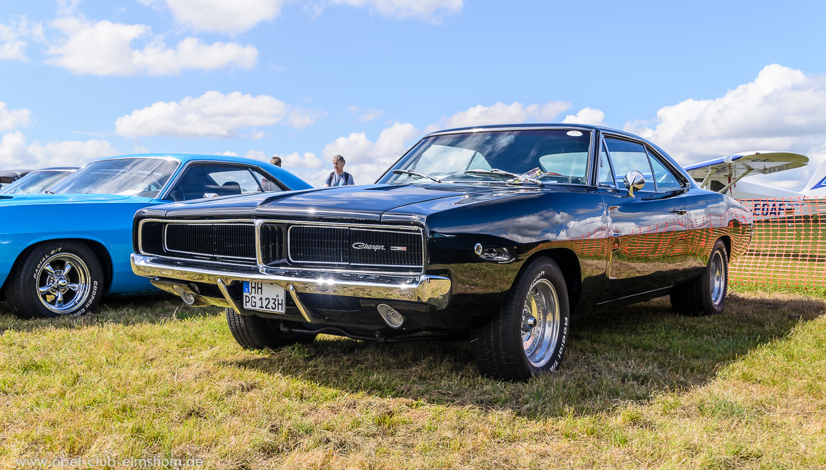 Wings-Wheels-2016-20160730_152128-Dodge-Charger