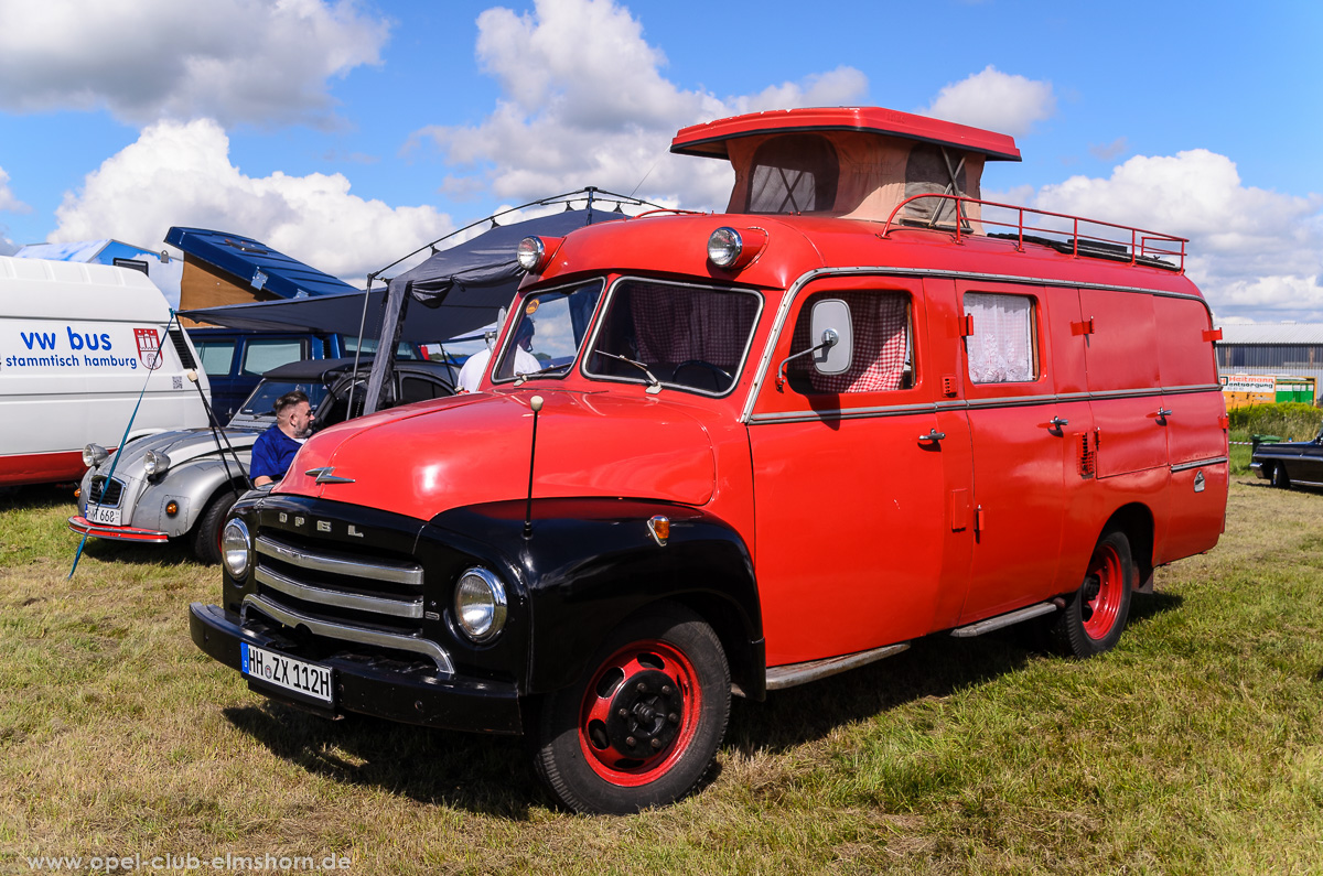 Wings-Wheels-2016-20160730_155604-Opel-Blitz-Wohnwagen