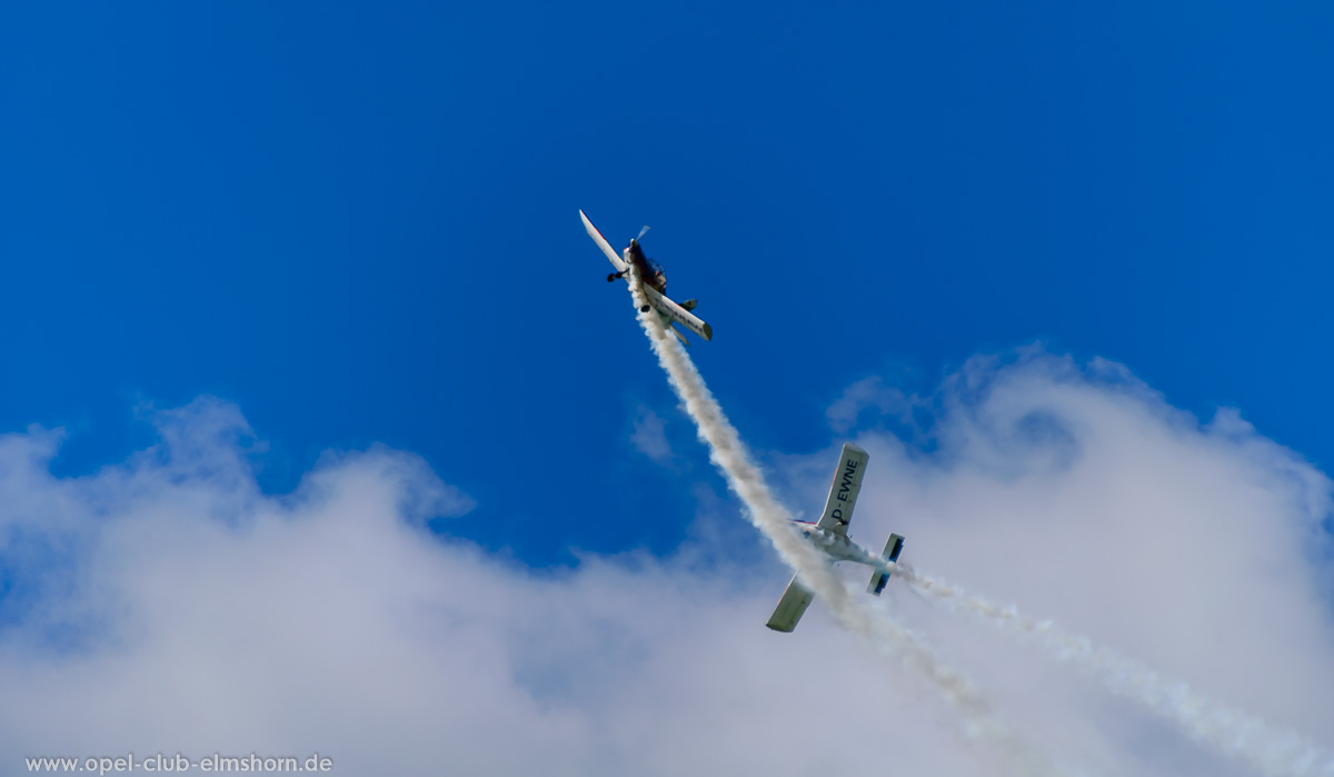 Wings-Wheels-2016-20160730_170121-Kunstflug