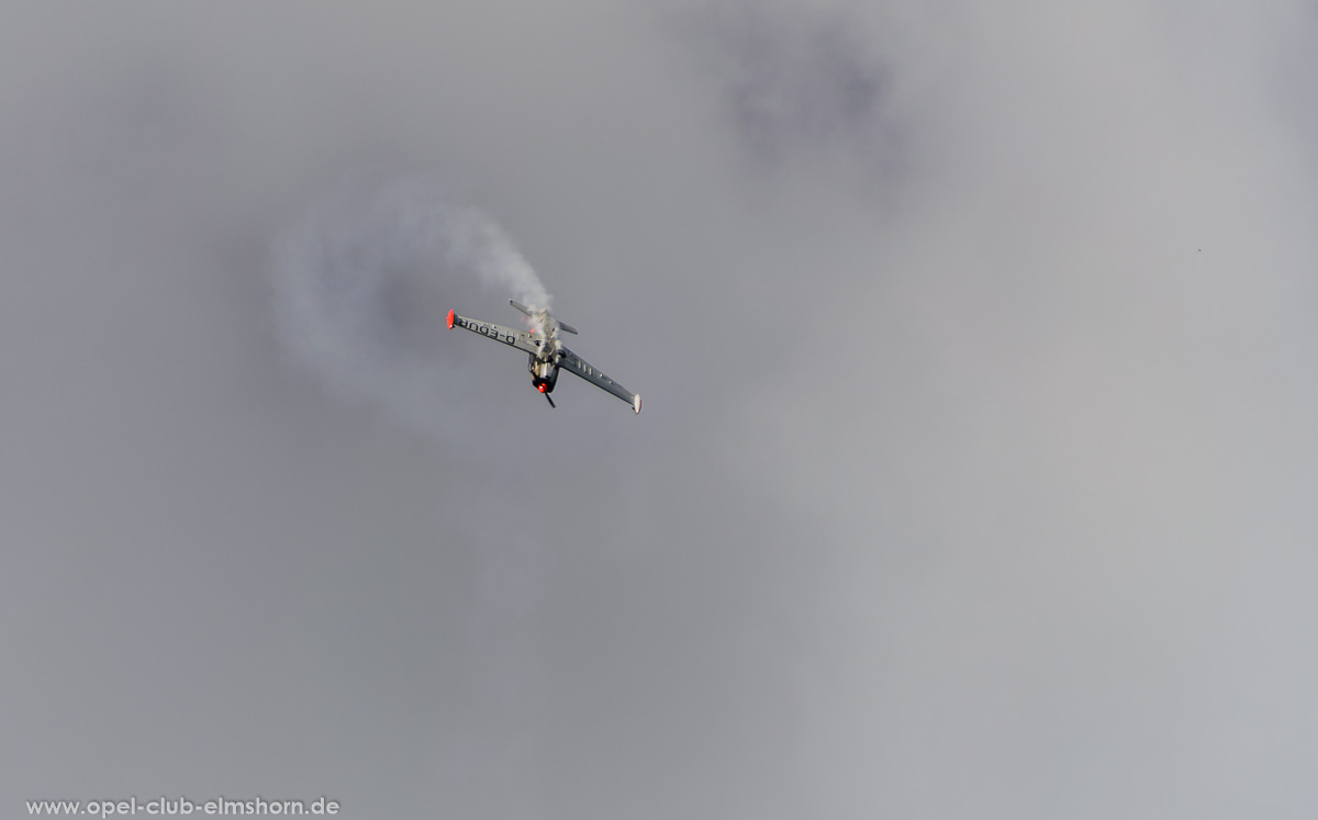 Wings-Wheels-2016-20160730_173709-Kunstflug