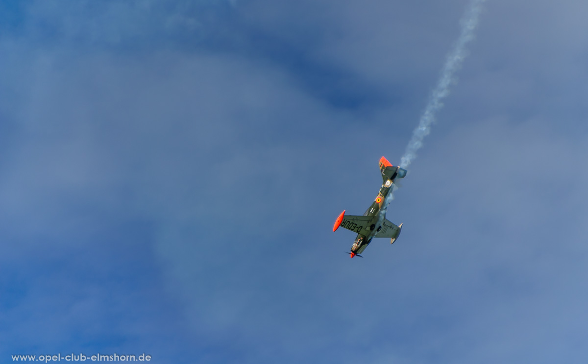 Wings-Wheels-2016-20160730_173714-Kunstflug