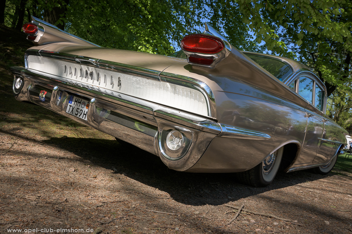 Oldtimertreffen-Rosengarten-2017-20170514_110037-Oldsmobile-Super-88-Coupé