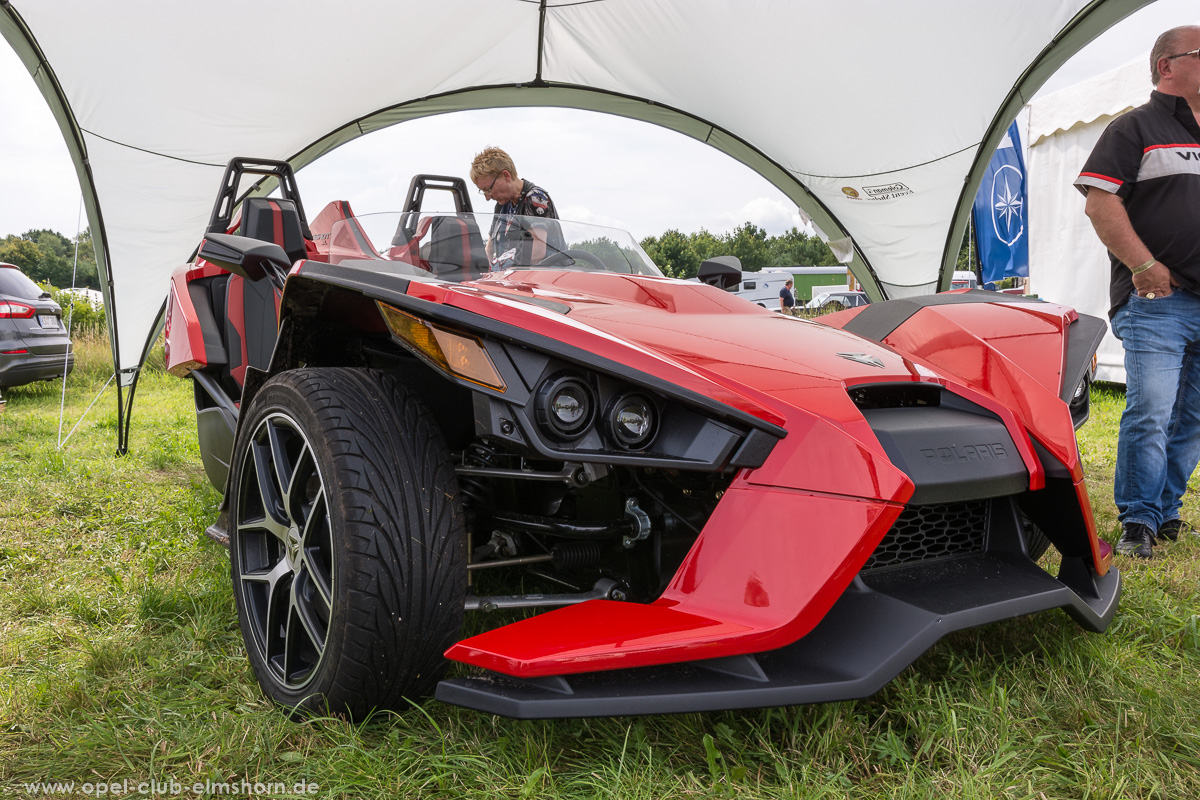 Wings-Wheels-2017-20170730_113023-Polaris-Slingshot