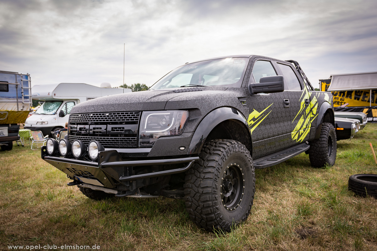 Wings-and-Wheels-2018-20180812_120622-Dodge-F-150