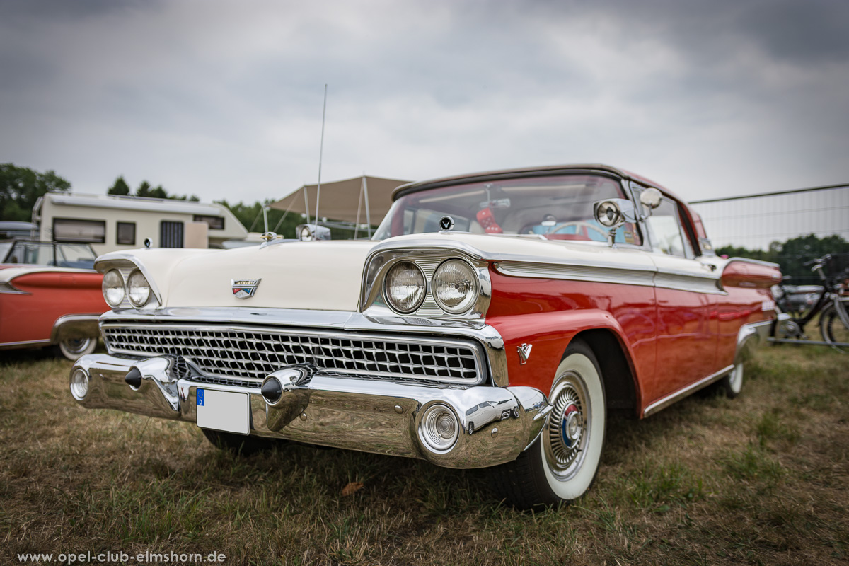 Wings-and-Wheels-2018-20180812_123641-Ford-Fairlane