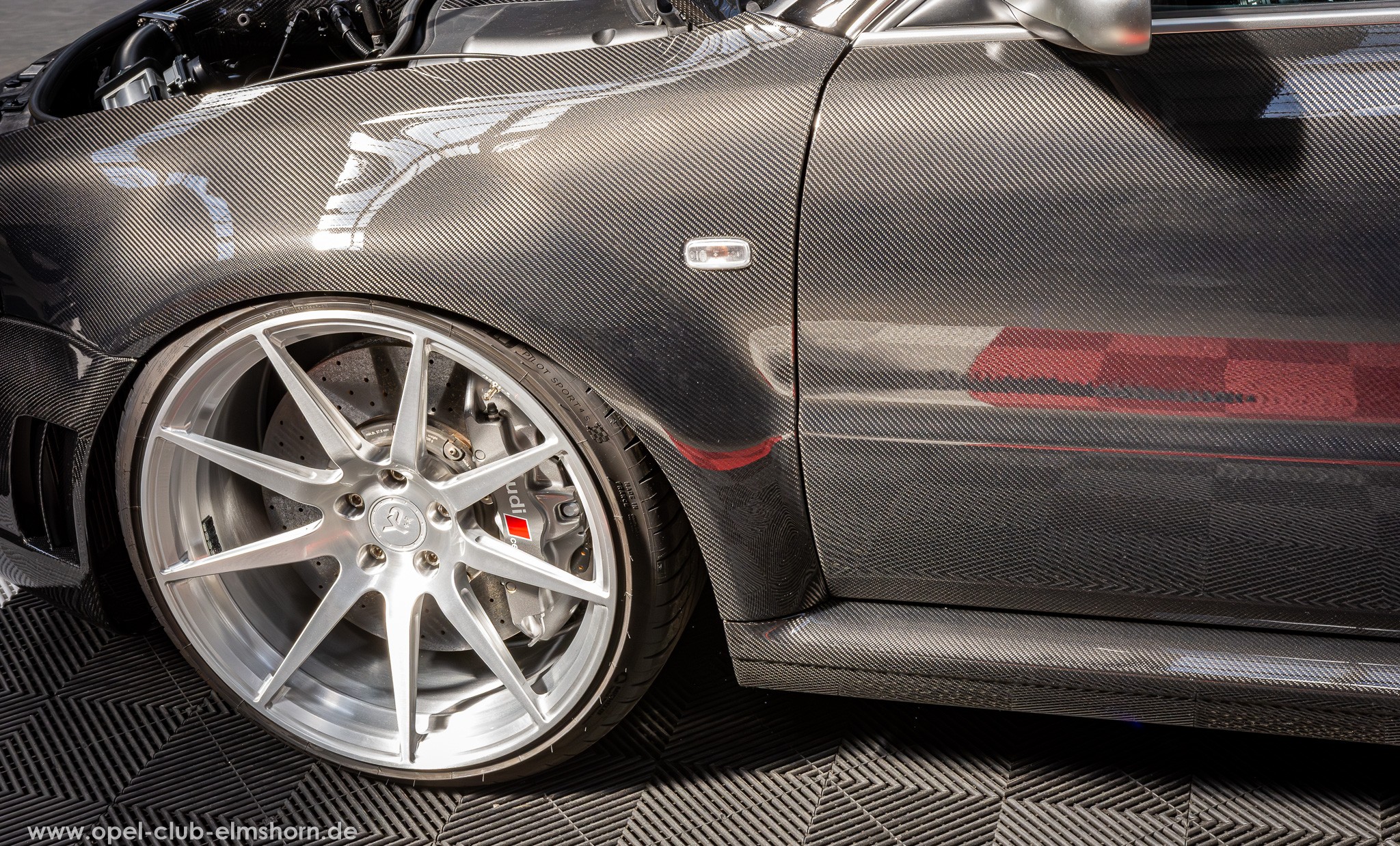 Vollcarbon Audi RS4 von Philipp Kaes