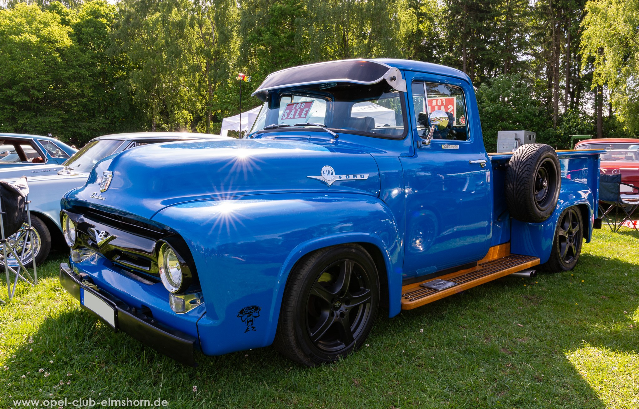 Ford F-100
