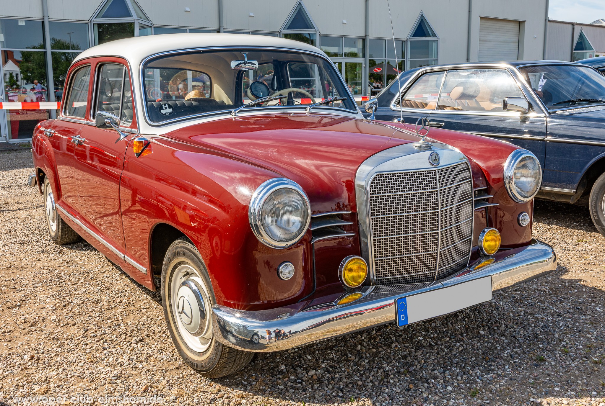 Mercedes-Benz W121